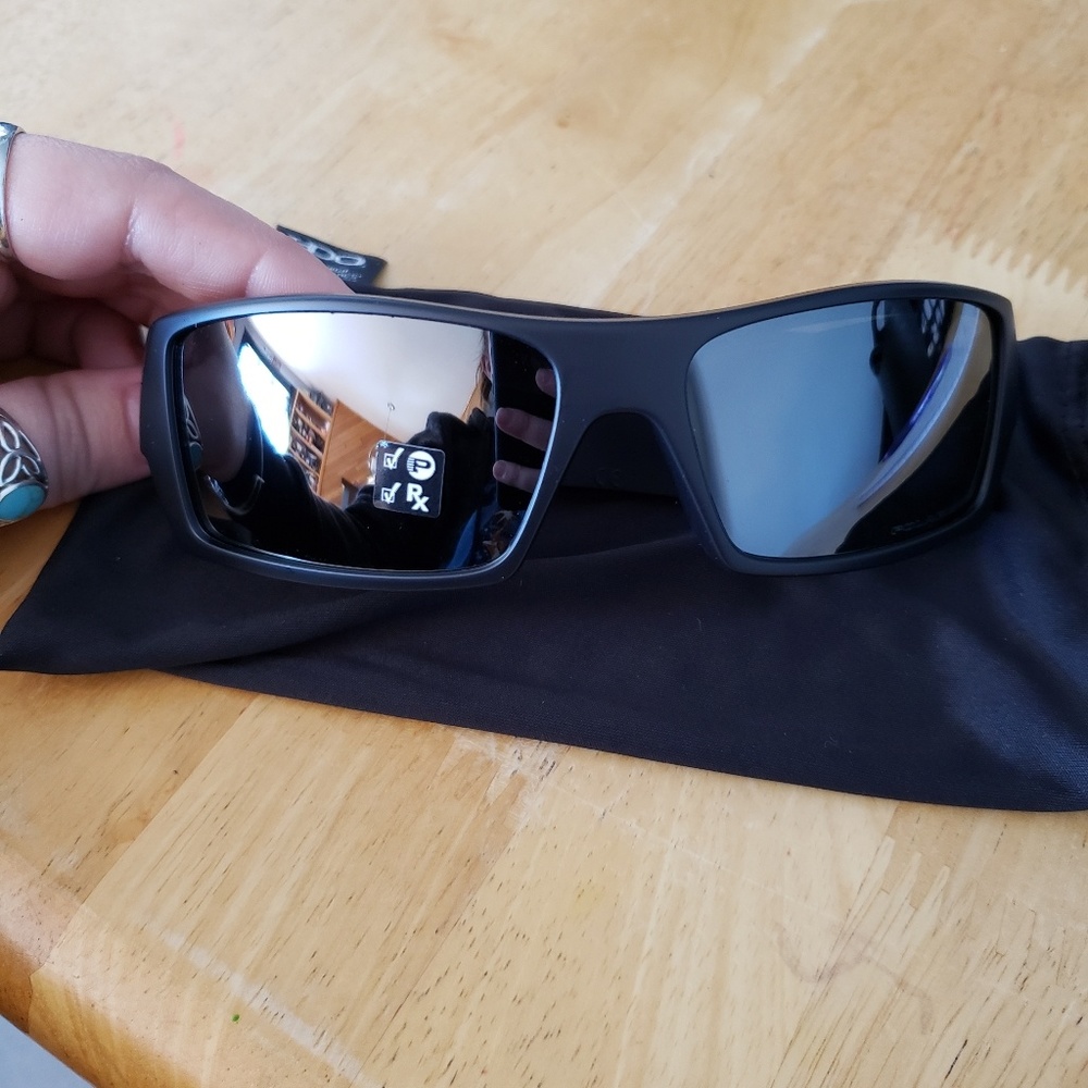 Oakley Gascans
